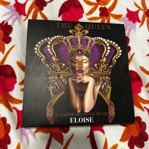 Purple and Black Eyeshadow Palette for Bold Looks